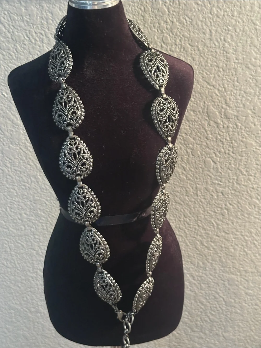 Vintage Concho Belt Silver Tone Teardrop Filigree South Western Style 28” S